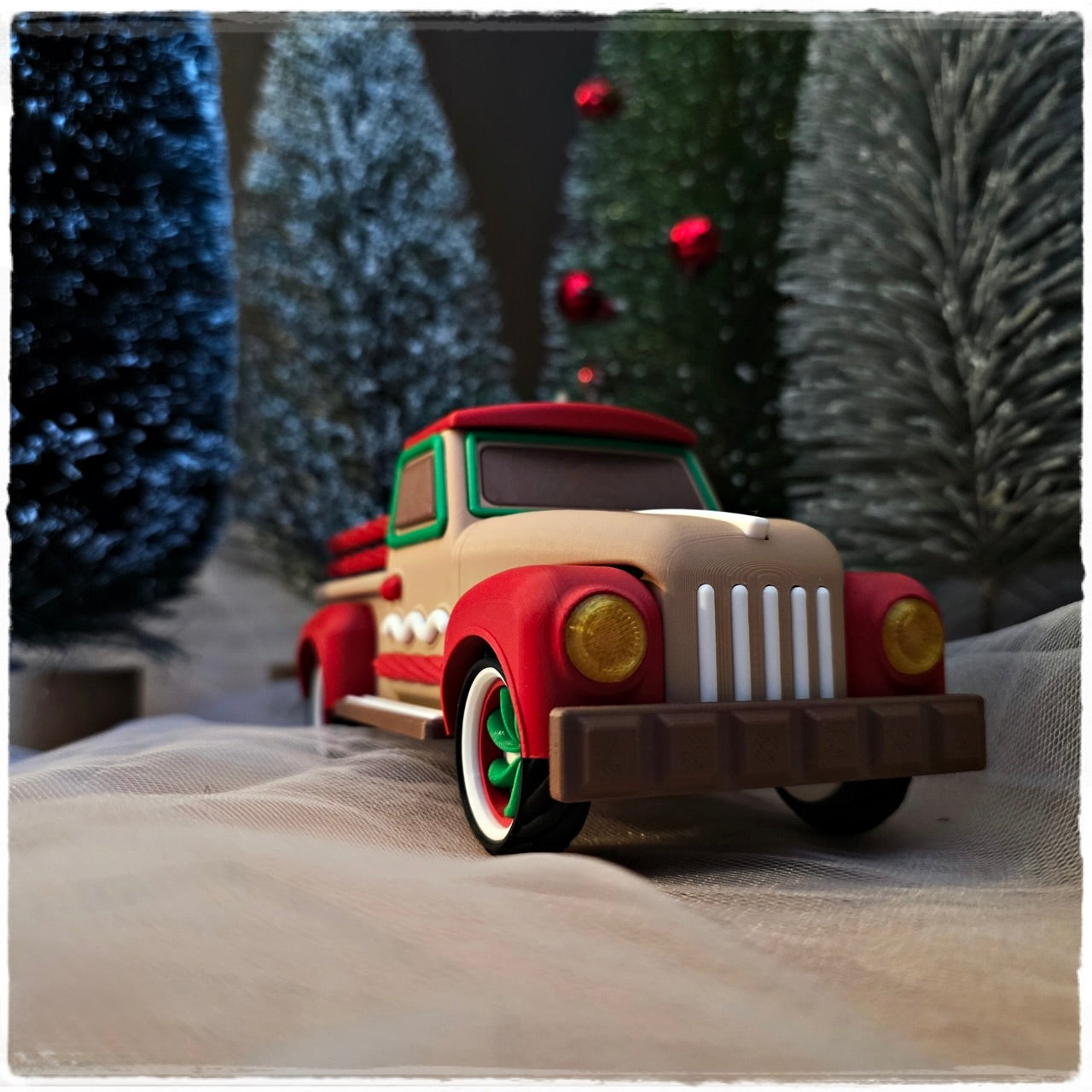 🎄 Christmas Truck "Gingerbread Express" | Christmas Decoration Car 🚚