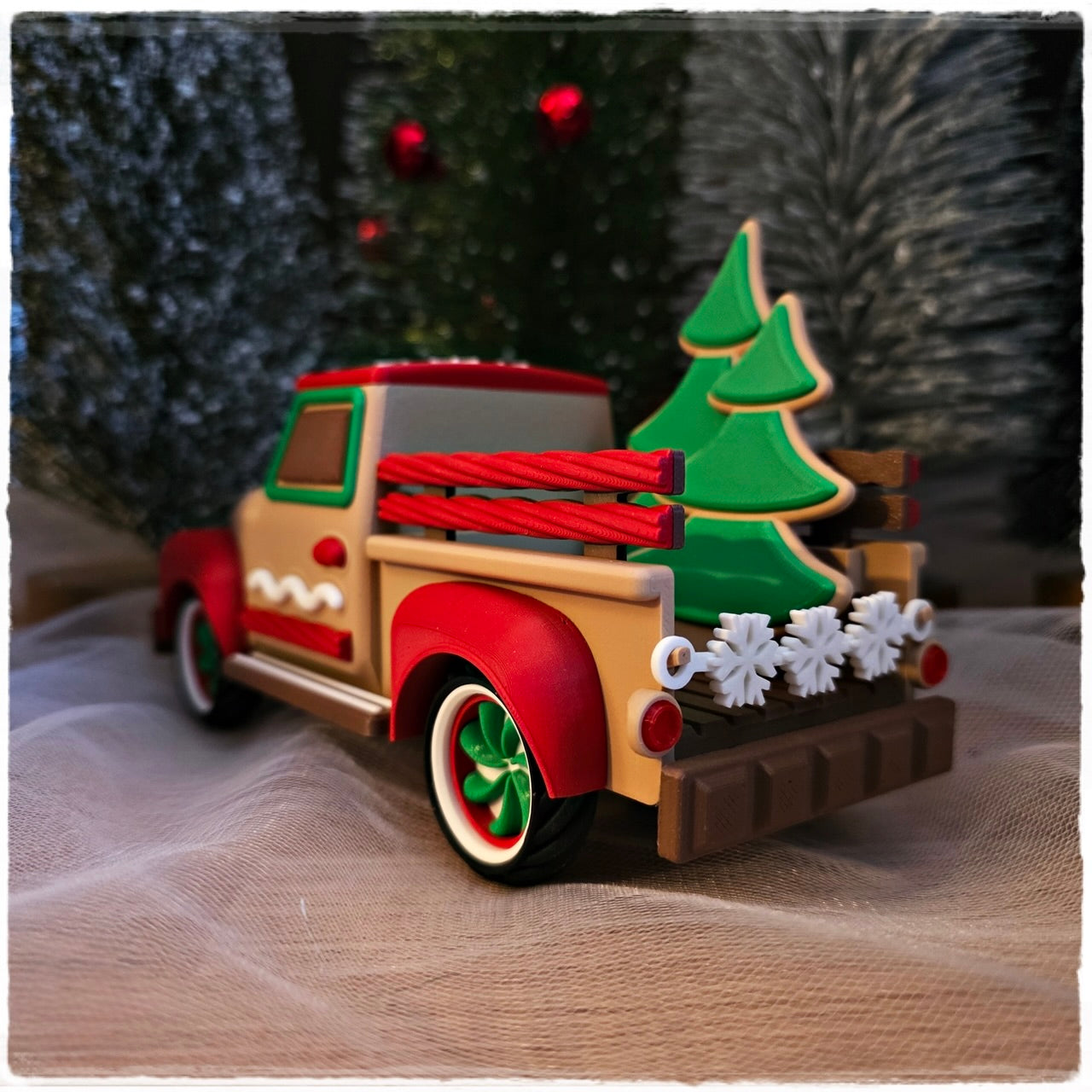 🎄 Christmas Truck "Gingerbread Express" | Christmas Decoration Car 🚚