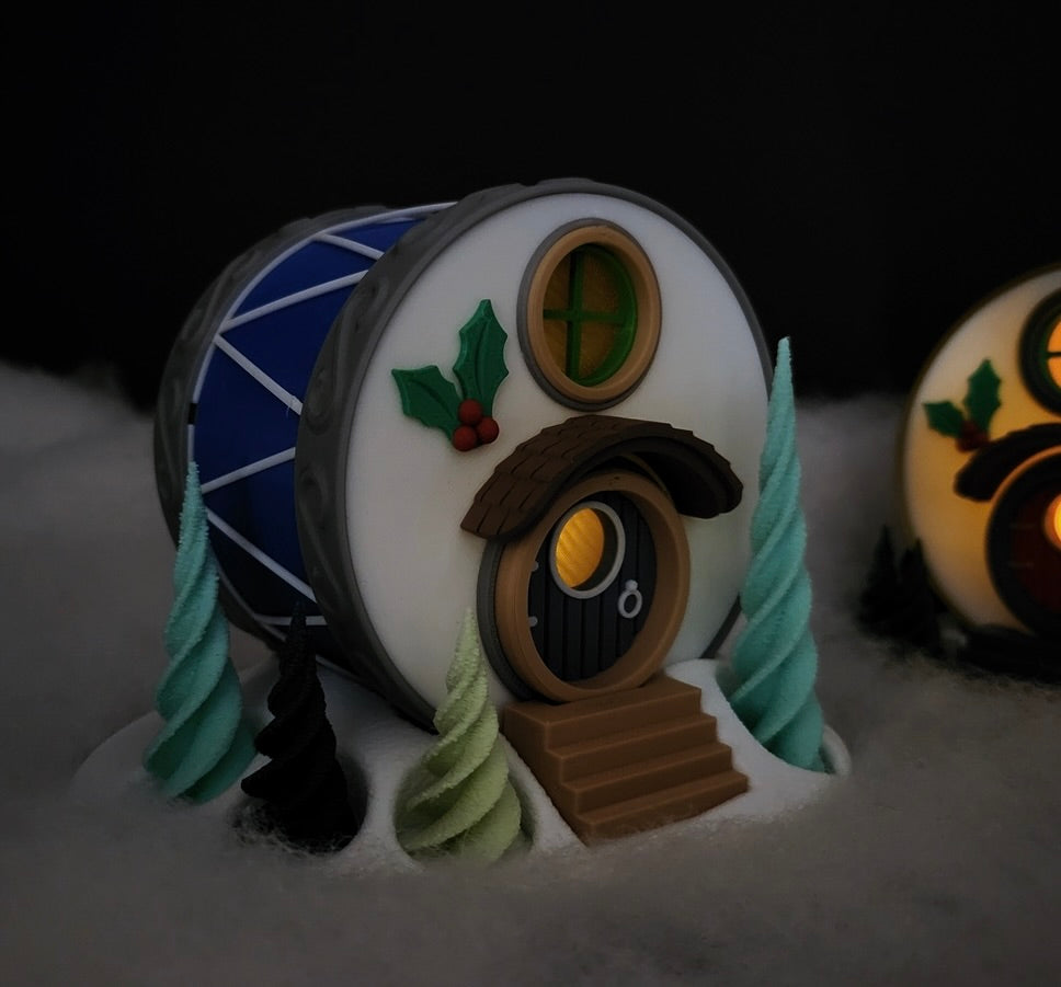 Weihnachtliches Trommel-Haus – Deine leuchtende & gemütliche Wichtel-Deko! 🥁🏠