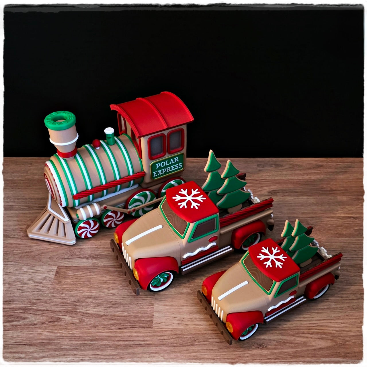🎄 Christmas Truck "Gingerbread Express" | Christmas Decoration Car 🚚