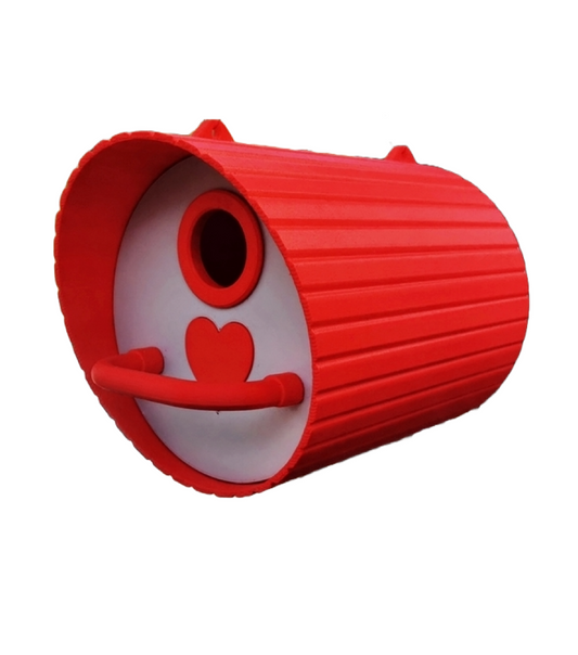 Birdhouse "Love Can" – Your adorable home for feathered friends! ❤️🐦