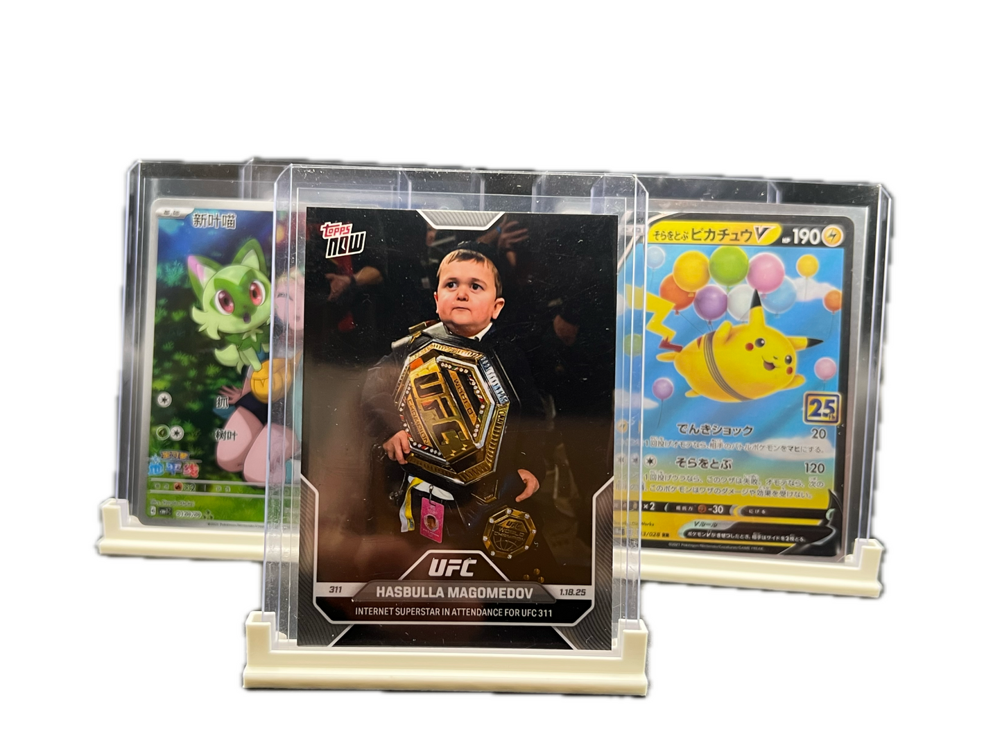 Card stand for 3x4" toploaders – Perfect presentation for trading cards